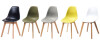 Keeve Stapelstuhl, Birkenholz-Gestell, Sitzschalen in verschiedenen Farben