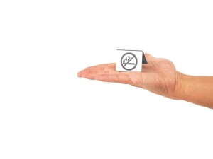 Rauchverbotsschild aus Edelstahl, modernes, freistehendes Zeltdesign